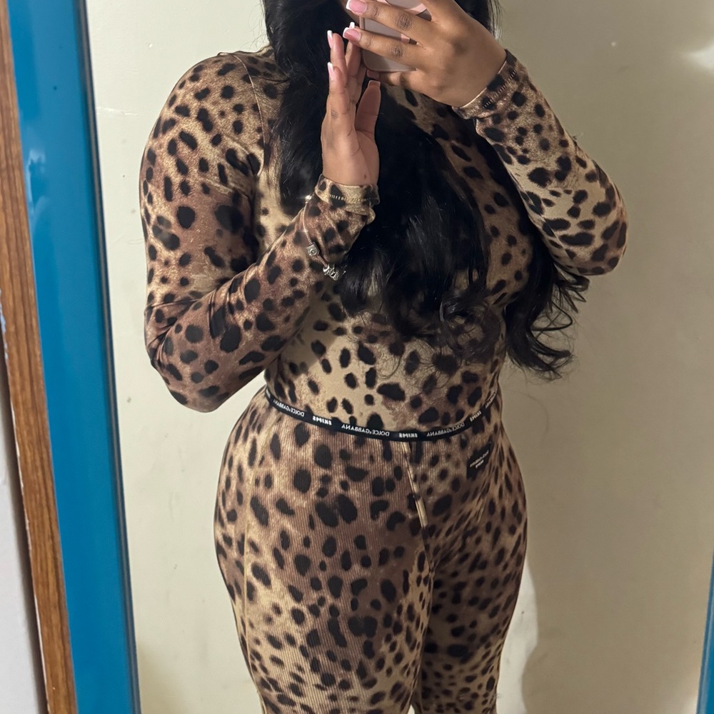 Skim d&g two piece set